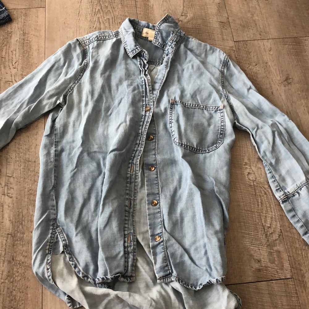 Cloth and stone button down